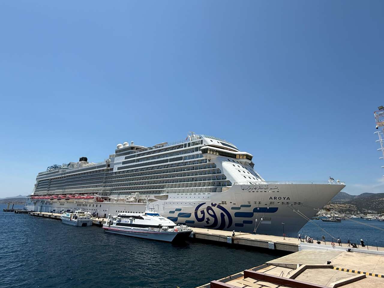 335 Metrelik Dev Kruvaziyer Aroya, 2 Bin 124 Yolcu İle Bodrum’da 2